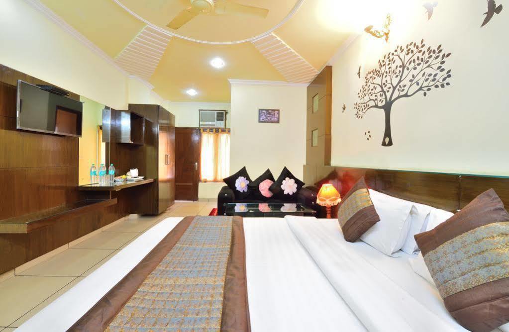 Centra Inn นิวเดลี ภายนอก รูปภาพ